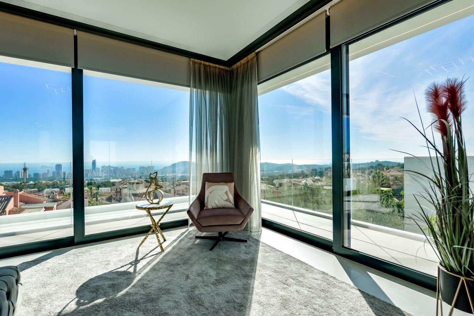 7 sypialnia Willa na sprzedaż w Benidorm z basenem garażem - 3 950 000 € (Ref: 9426404)