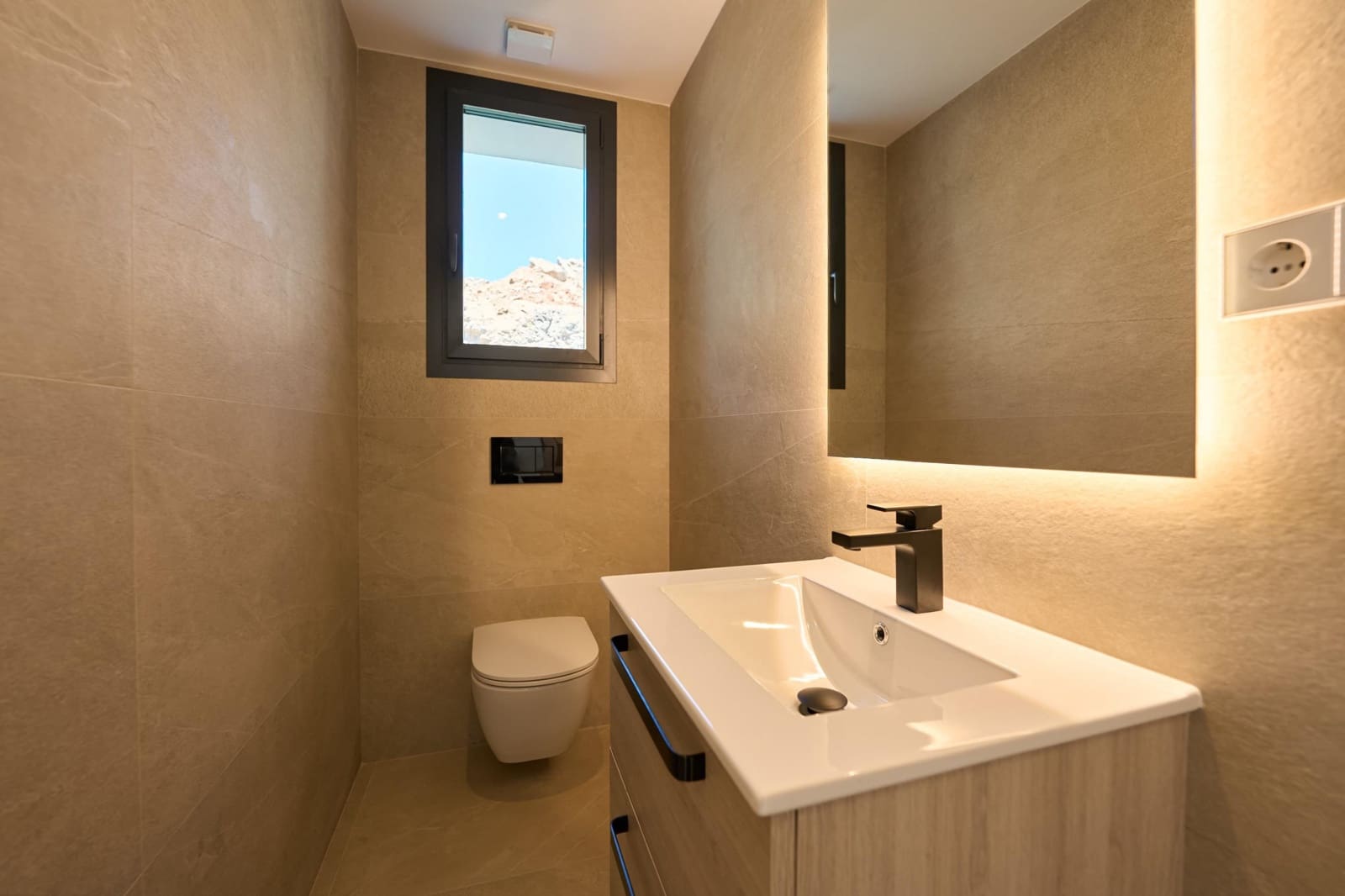 3 bedroom Villa for sale in Alfaz del Pi / L'Alfas del Pi with pool garage - € 625,000 (Ref: 9426406)