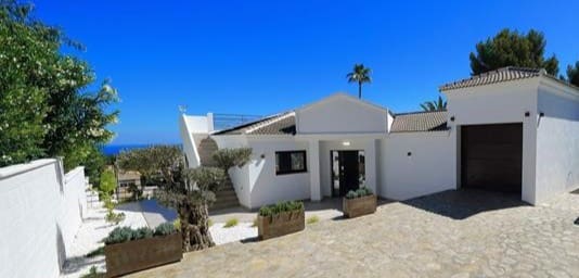 4 slaapkamer Villa te koop in Denia met zwembad garage - € 999.000 (Ref: 9449912)