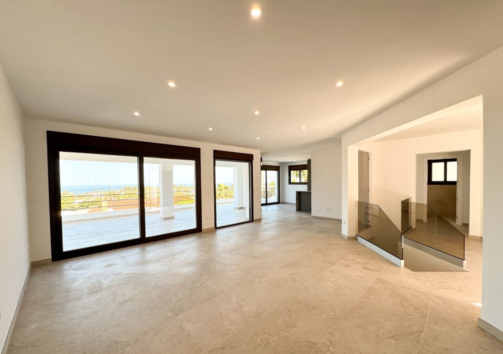 4 slaapkamer Villa te koop in Denia met zwembad garage - € 999.000 (Ref: 9449912)