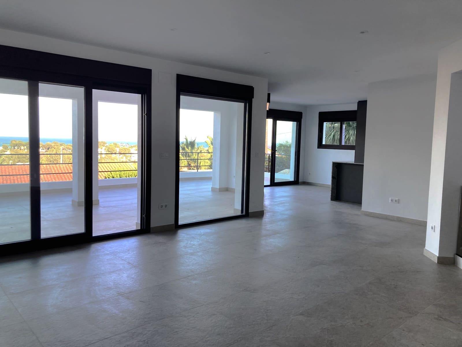 4 slaapkamer Villa te koop in Denia met zwembad garage - € 999.000 (Ref: 9449912)