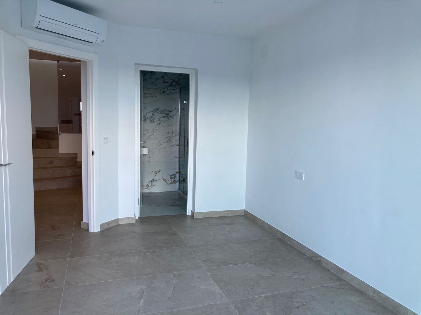 4 slaapkamer Villa te koop in Denia met zwembad garage - € 999.000 (Ref: 9449912)