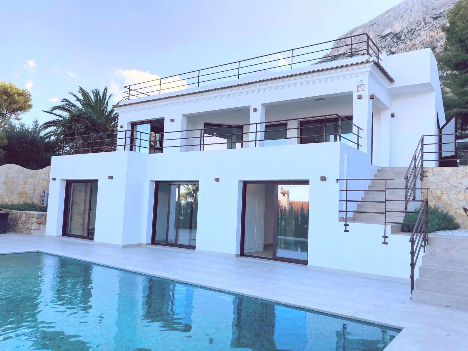 4 slaapkamer Villa te koop in Denia met zwembad garage - € 999.000 (Ref: 9449912)