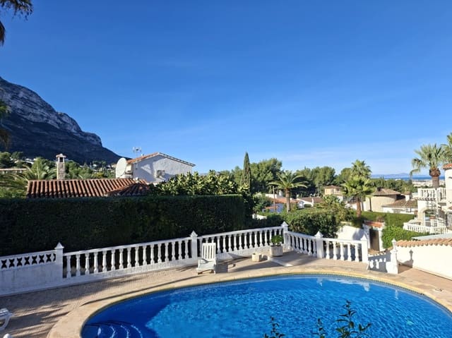 3 chambre Villa/Maison à vendre à Dénia avec piscine garage - 635 000 € (Ref: 9517873)