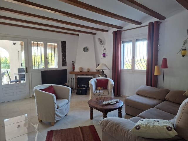 3 chambre Villa/Maison à vendre à Dénia avec piscine garage - 635 000 € (Ref: 9517873)