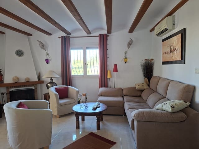 3 chambre Villa/Maison à vendre à Dénia avec piscine garage - 635 000 € (Ref: 9517873)