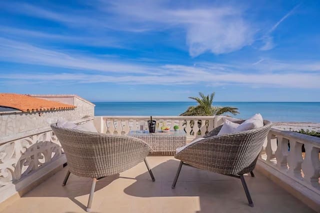 4 sypialnia Willa na sprzedaż w Els Poblets z basenem garażem - 690 000 € (Ref: 9610624)