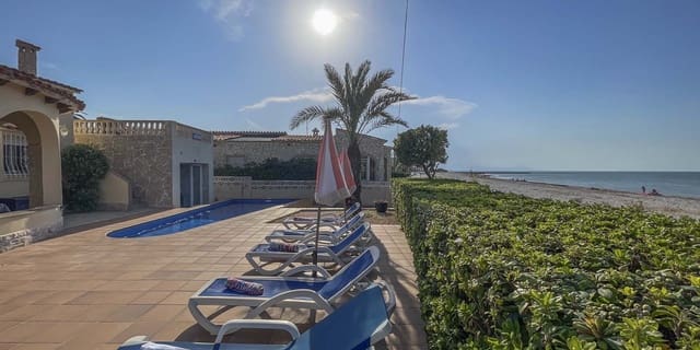 4 sypialnia Willa na sprzedaż w Els Poblets z basenem garażem - 690 000 € (Ref: 9610624)