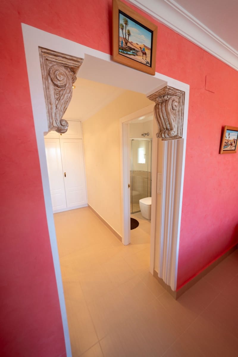 5 sypialnia Willa na sprzedaż w Denia z basenem garażem - 1 375 000 € (Ref: 9618675)