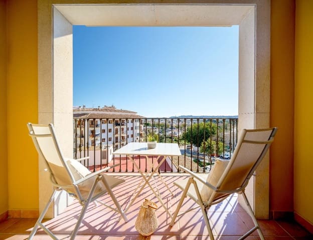 Apartamento de 2 habitaciones en Centro ciudad, Javea / Xàbia en venta con garaje - 389.000 € (Ref: 9654311)