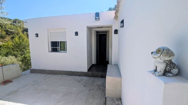 2 sypialnia Finka/Dom wiejski na sprzedaż w Tortosa z basenem garażem - 195 000 € (Ref: 10062292)