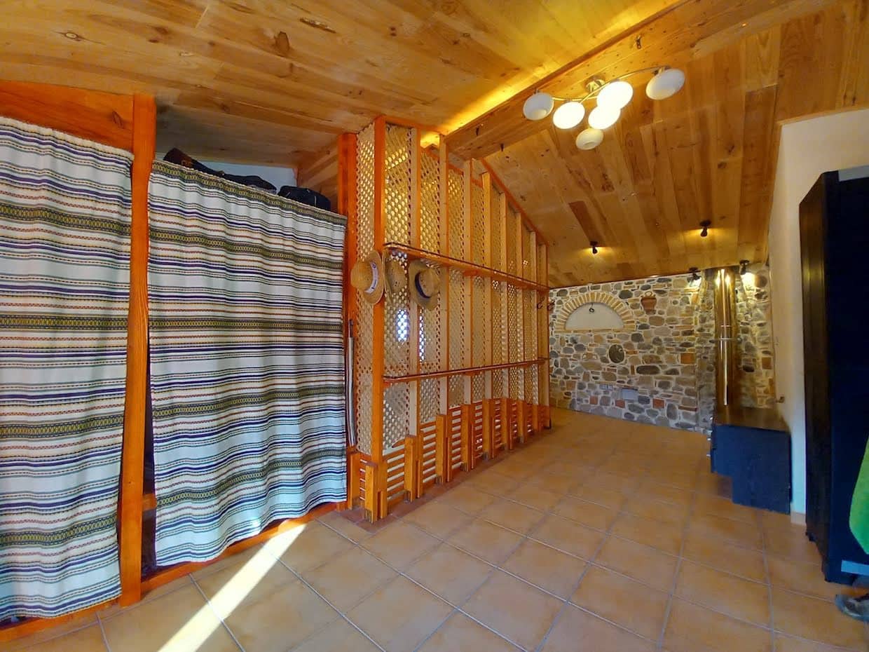 2 Zimmer Finca/Landgut zu verkaufen in Flix mit Pool Garage - 185.000 € (Ref: 10121076)