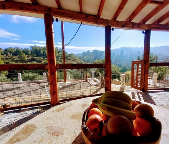 2 Zimmer Finca/Landgut zu verkaufen in Flix mit Pool Garage - 185.000 € (Ref: 10121076)