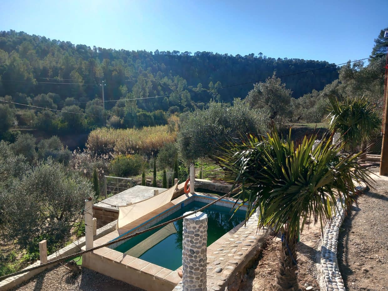 2 Zimmer Finca/Landgut zu verkaufen in Flix mit Pool Garage - 185.000 € (Ref: 10121076)