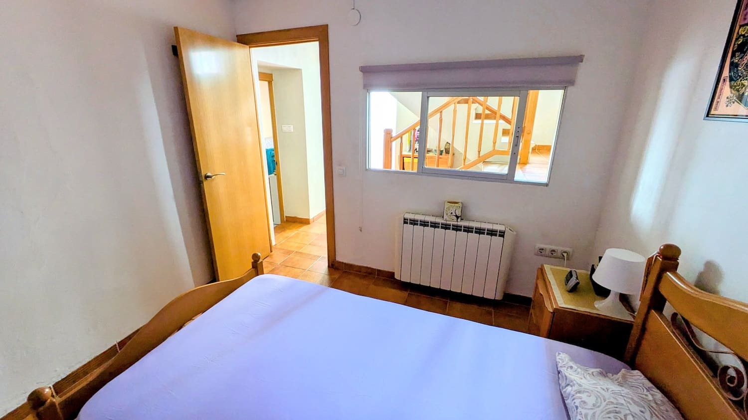 5 bedroom Townhouse for sale in Flix with garage - € 190,000 (Ref: 9181969)