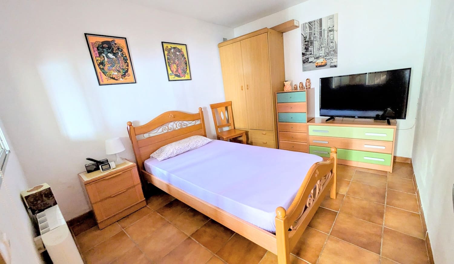 5 bedroom Townhouse for sale in Flix with garage - € 190,000 (Ref: 9181969)