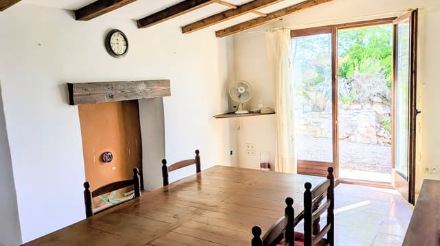 3 bedroom Finca/Country House for sale in Flix - € 115,000 (Ref: 9331330)