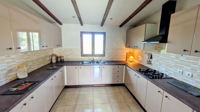 3 bedroom Finca/Country House for sale in Flix - € 115,000 (Ref: 9331330)