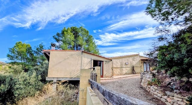 3 bedroom Finca/Country House for sale in Flix - € 115,000 (Ref: 9331330)