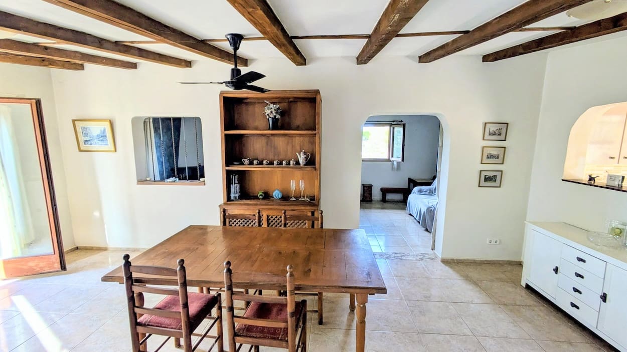 3 bedroom Finca/Country House for sale in Flix - € 115,000 (Ref: 9331330)