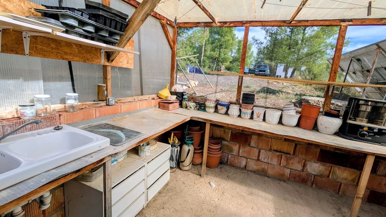 3 bedroom Finca/Country House for sale in Flix - € 115,000 (Ref: 9331330)