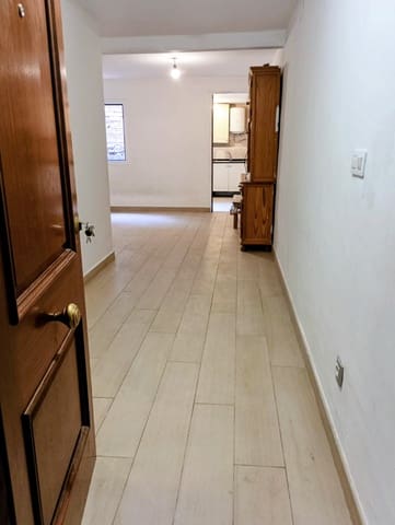Casa de 5 habitaciones en Flix en venta - 135.000 € (Ref: 9913392)