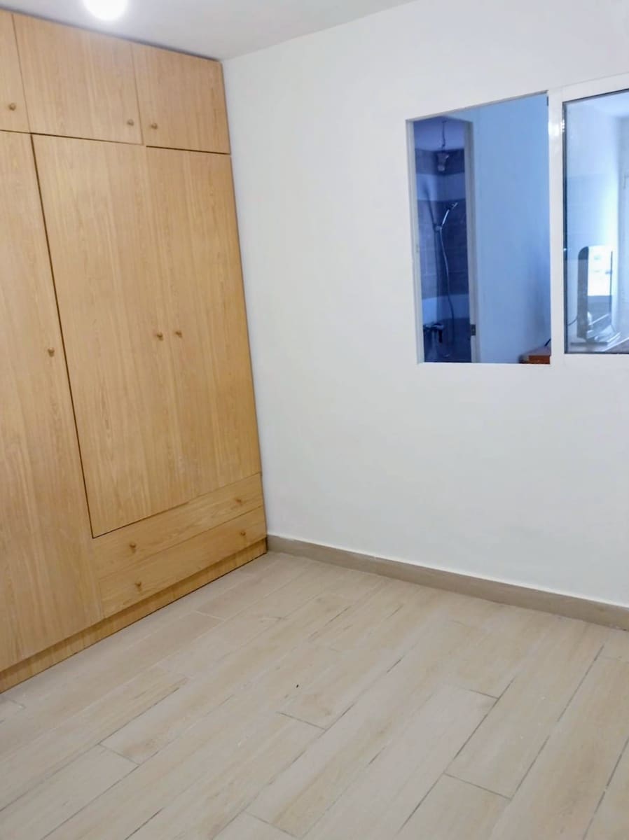 Casa de 5 habitaciones en Flix en venta - 135.000 € (Ref: 9913392)