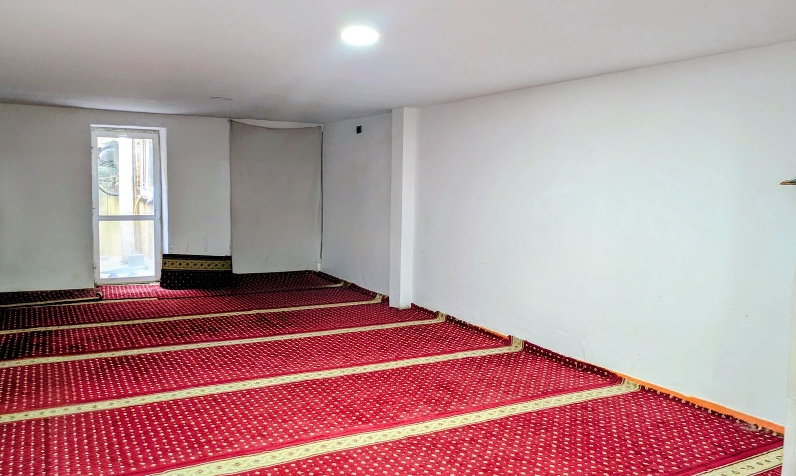 Casa de 5 habitaciones en Flix en venta - 135.000 € (Ref: 9913392)