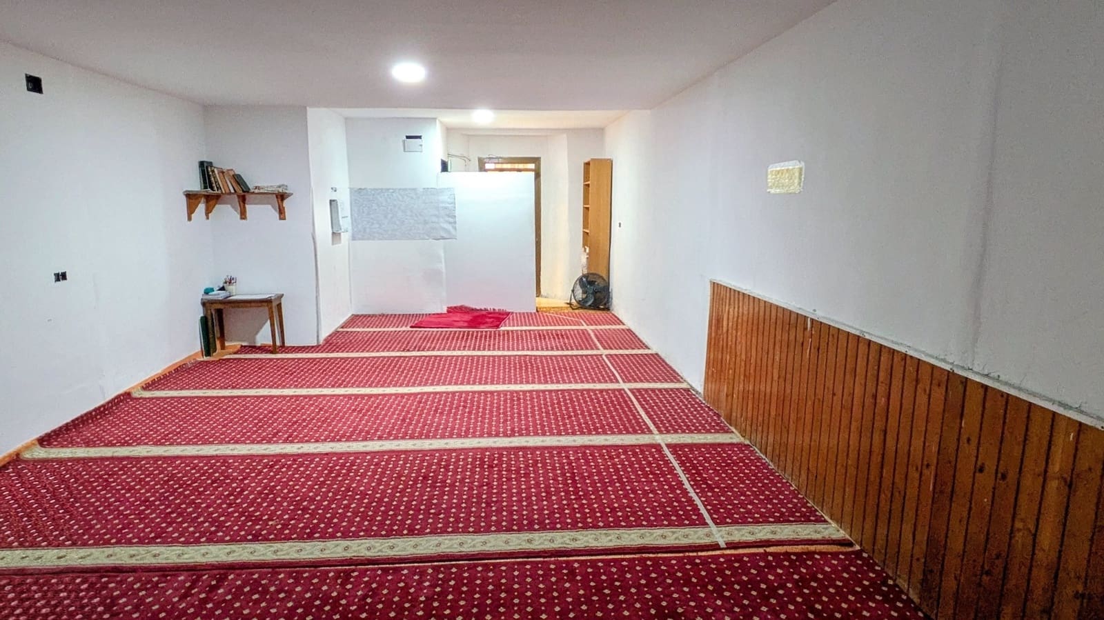 Casa de 5 habitaciones en Flix en venta - 135.000 € (Ref: 9913392)