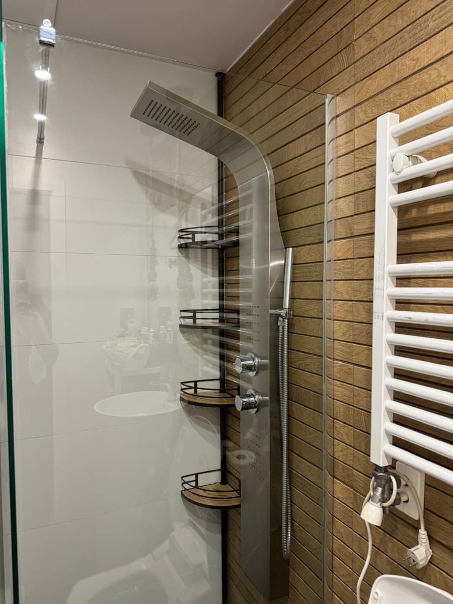 1 soveværelse Lejlighed til leje i Granada by med swimmingpool - € 900 (Ref: 9399671)