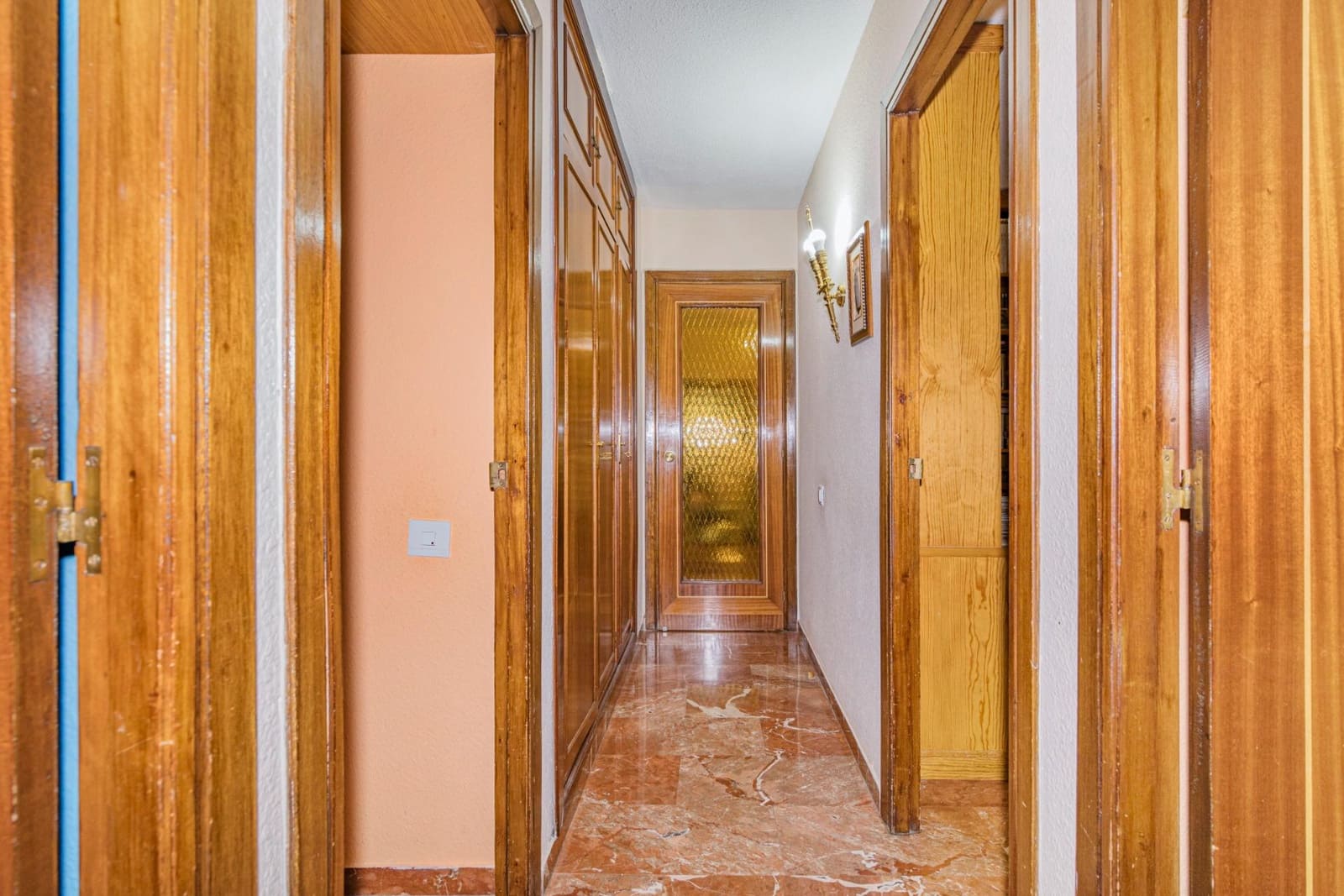 4 sovrum Lägenhet till salu i Granada stad med garage - 390 000 € (Ref: 9399672)