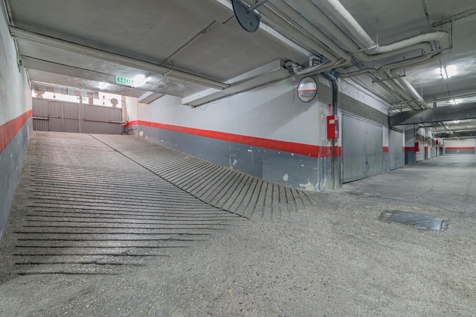 4 sovrum Lägenhet till salu i Granada stad med garage - 390 000 € (Ref: 9399672)