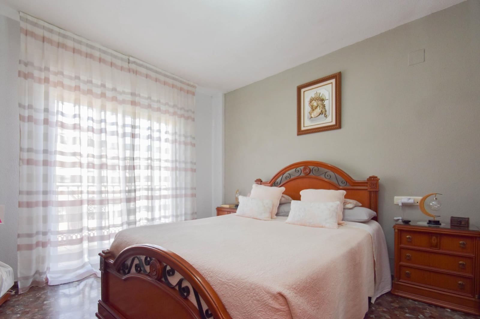 3 soverom Rekkehus til salgs i Peligros med garasje - € 250 000 (Ref: 9399677)