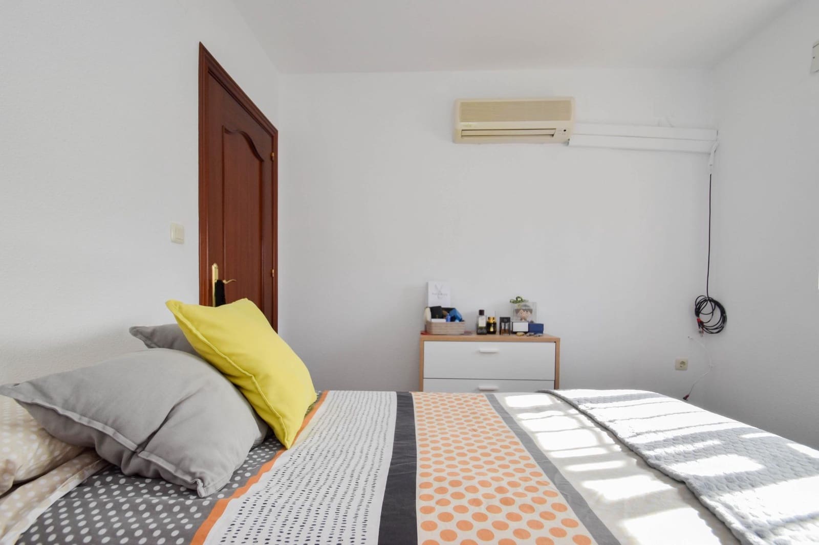 3 soverom Rekkehus til salgs i Peligros med garasje - € 250 000 (Ref: 9399677)