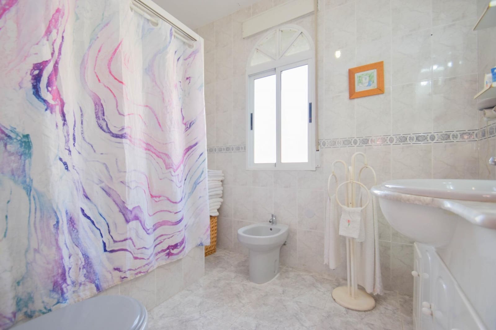 3 soverom Rekkehus til salgs i Peligros med garasje - € 250 000 (Ref: 9399677)