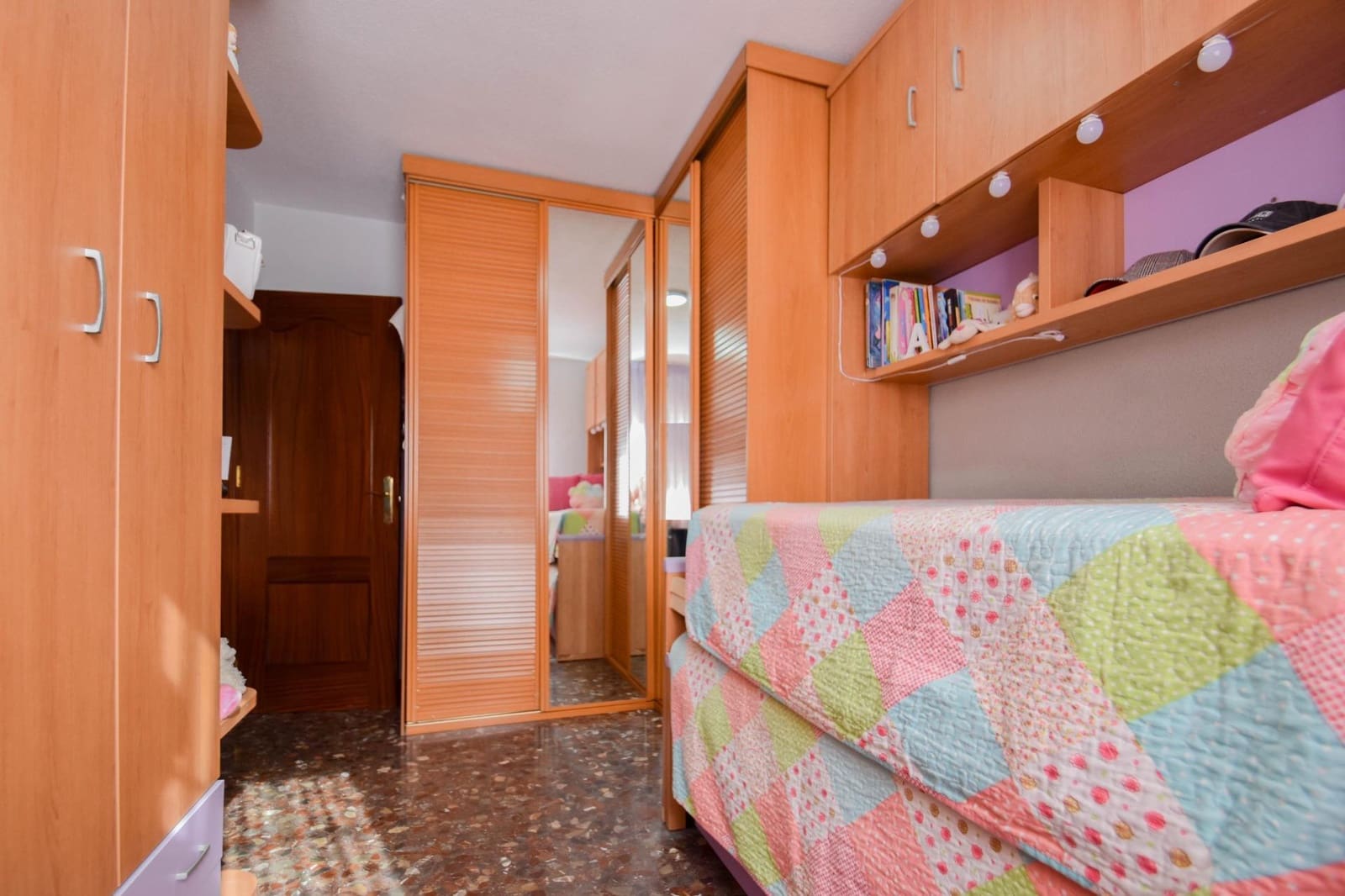 3 soverom Rekkehus til salgs i Peligros med garasje - € 250 000 (Ref: 9399677)