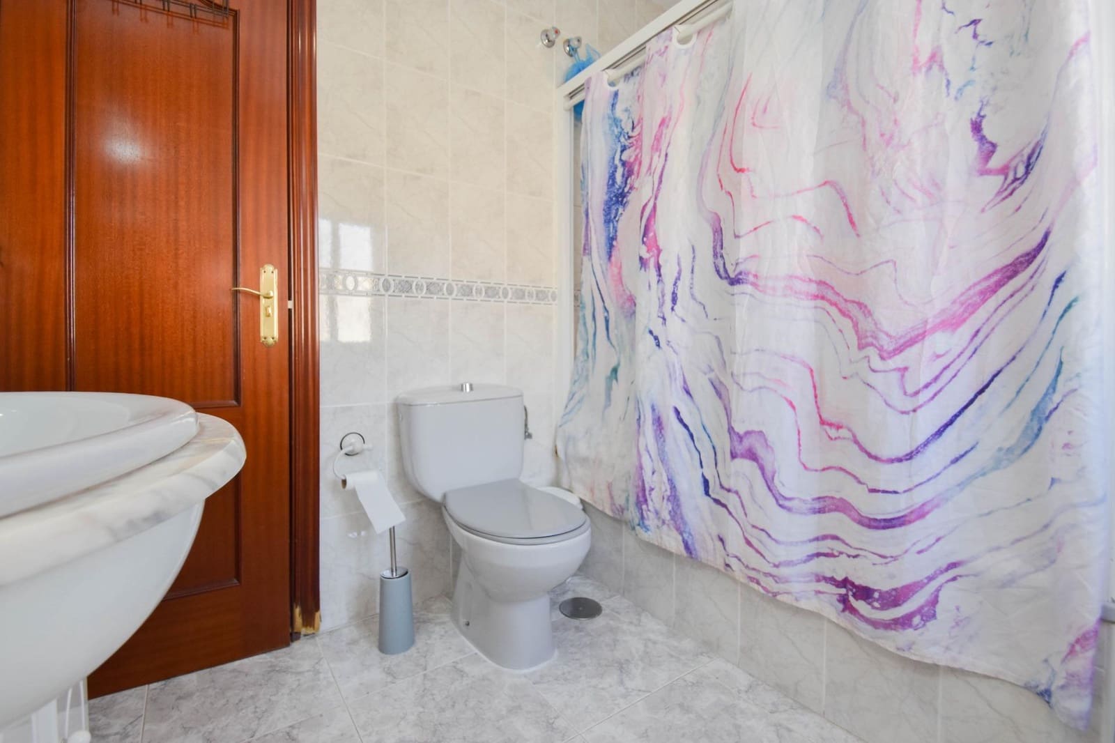 3 soverom Rekkehus til salgs i Peligros med garasje - € 250 000 (Ref: 9399677)