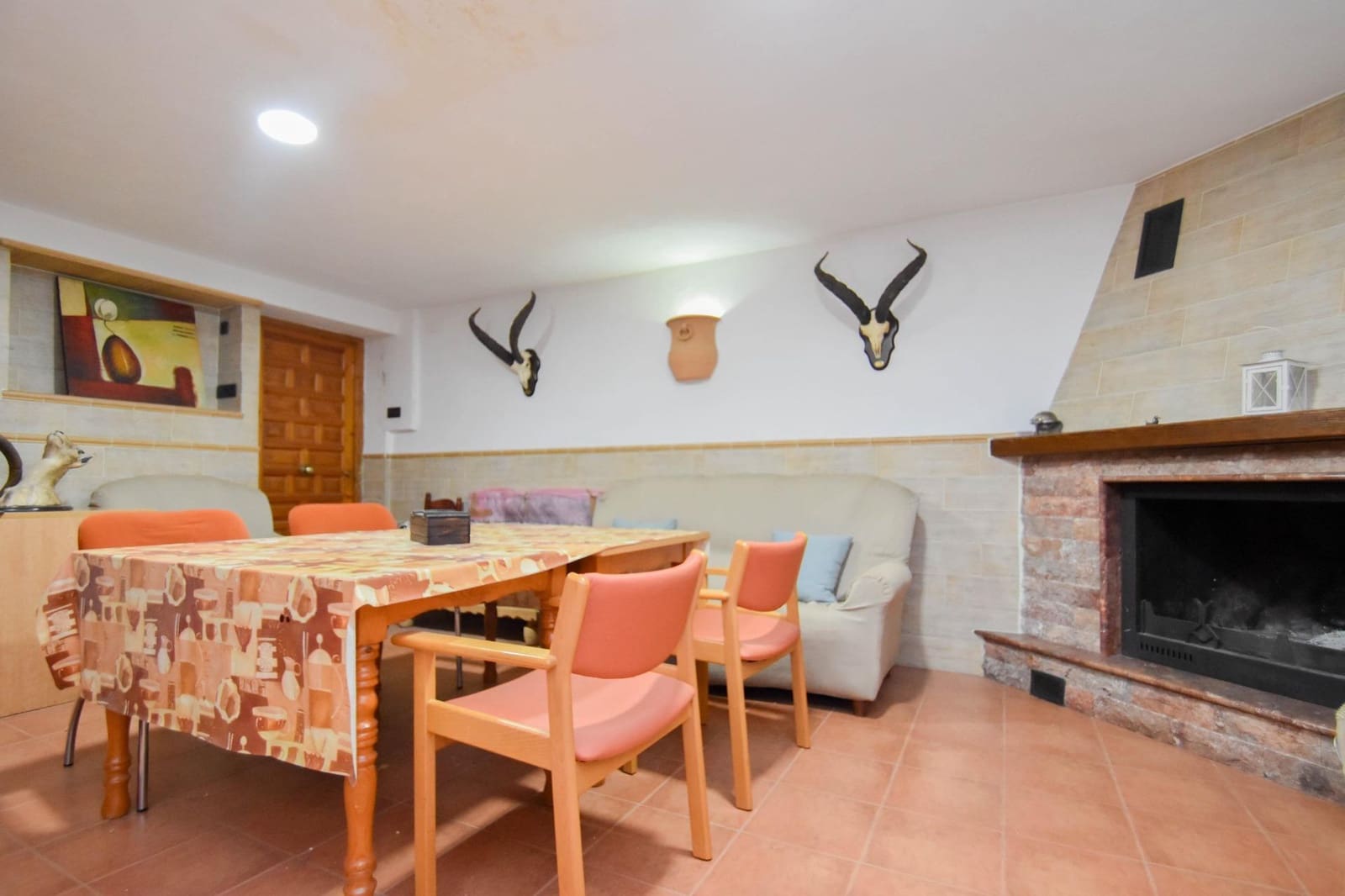 3 soverom Rekkehus til salgs i Peligros med garasje - € 250 000 (Ref: 9399677)