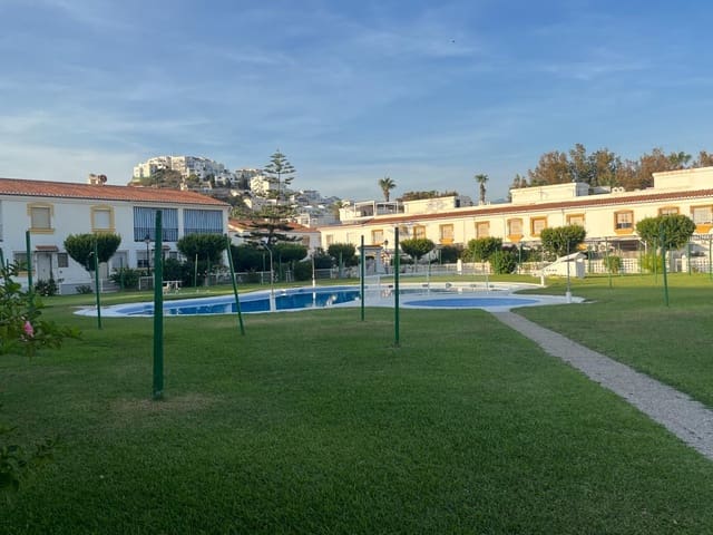 4 soverom Rekkehus til salgs i Salobreña med svømmebasseng - € 364 900 (Ref: 9399682)