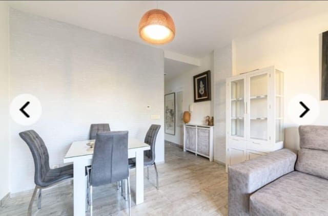 Piso de 3 habitaciones en Granada ciudad en alquiler - 800 € (Ref: 9399685)