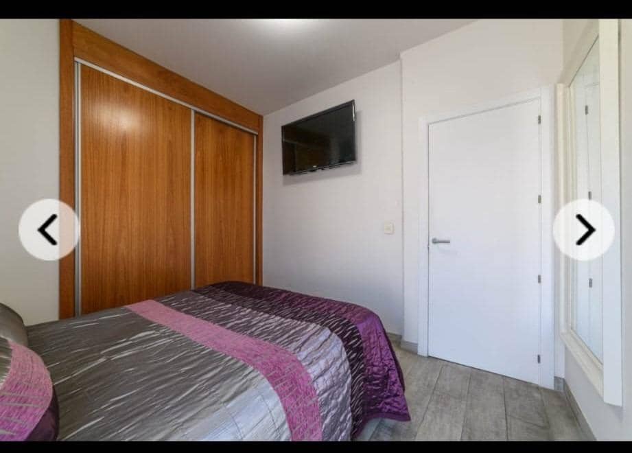 Piso de 3 habitaciones en Granada ciudad en alquiler - 800 € (Ref: 9399685)
