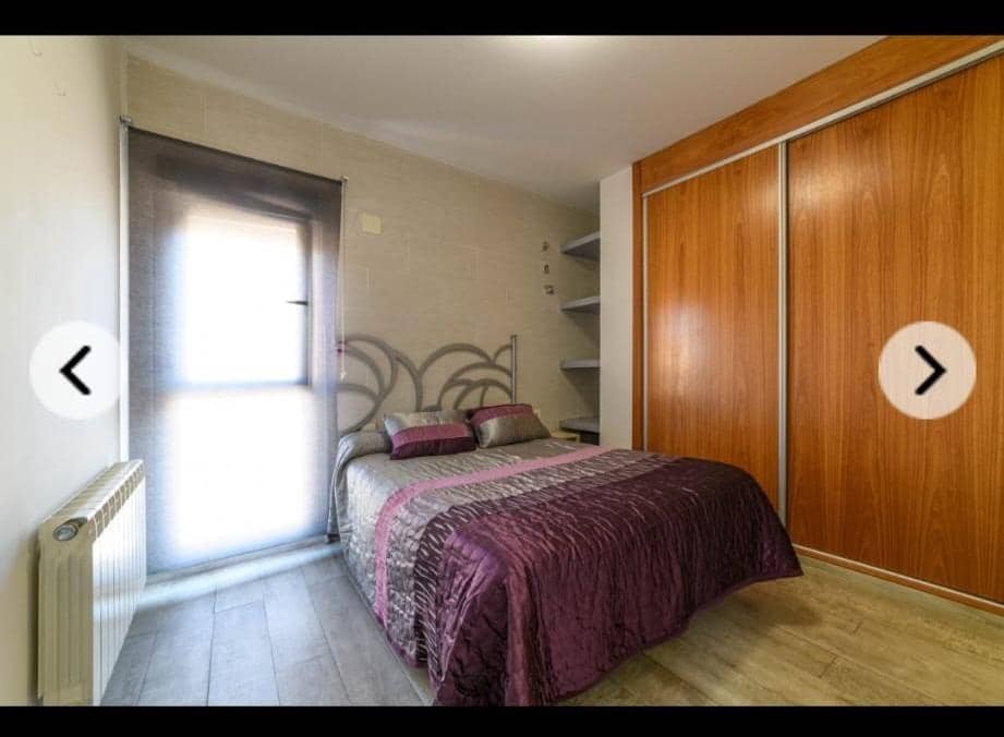 Piso de 3 habitaciones en Granada ciudad en alquiler - 800 € (Ref: 9399685)