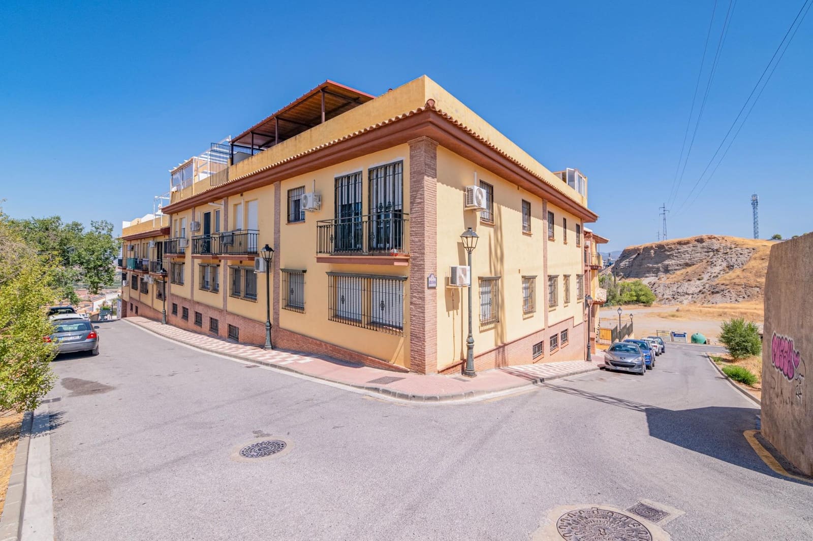 2 chambre Penthouse à vendre à Cajar avec garage - 169 000 € (Ref: 9399690)