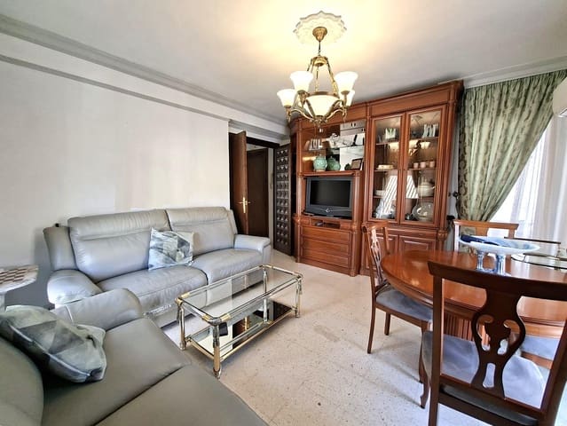 4 camera da letto Appartamento in vendita in Cúllar Vega - 185.000 € (Rif: 9399694)