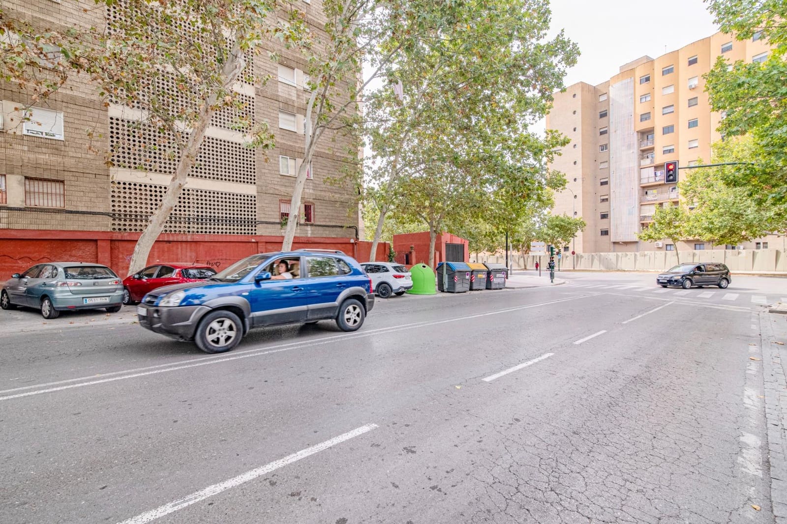 3 bedroom Flat for sale in Granada city with garage - € 189,000 (Ref: 9399696)