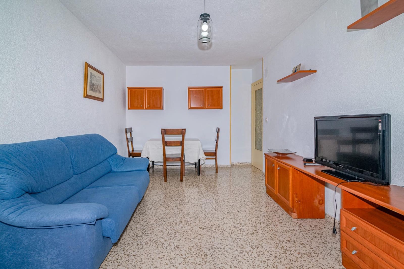 2 bedroom Flat for sale in Granada city - € 105,000 (Ref: 9399697)