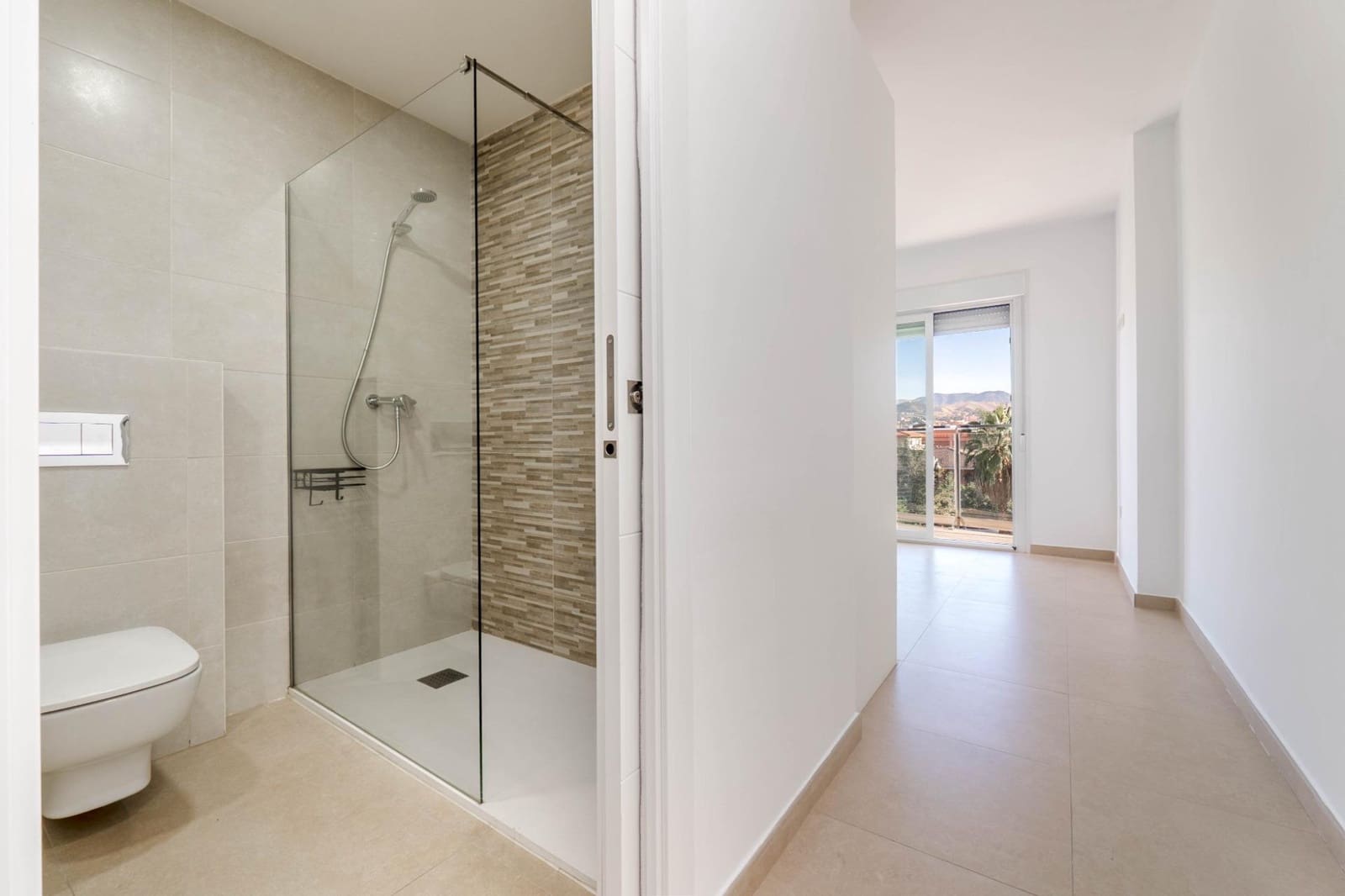 2 bedroom Flat for sale in Armilla with pool garage - € 350,000 (Ref: 9399700)