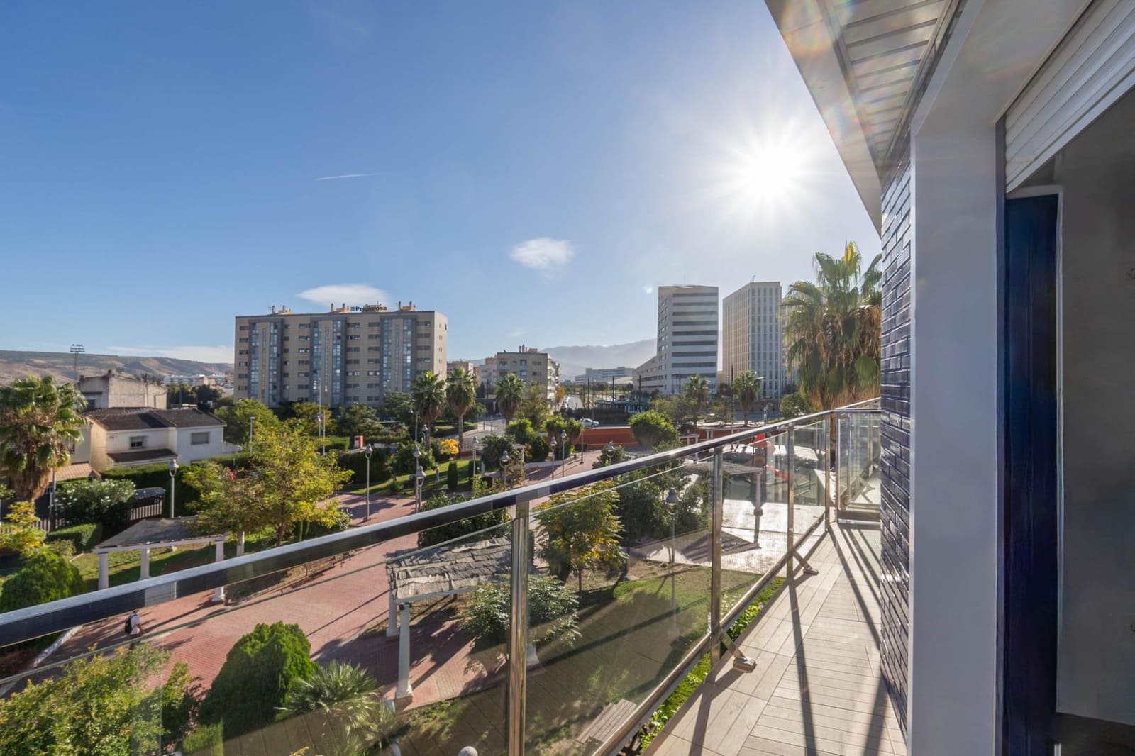 2 bedroom Flat for sale in Armilla with pool garage - € 350,000 (Ref: 9399700)