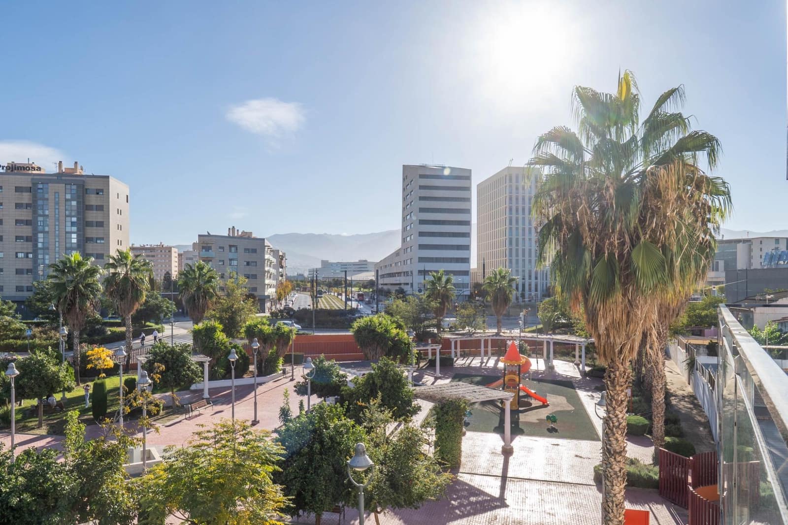 2 bedroom Flat for sale in Armilla with pool garage - € 350,000 (Ref: 9399700)