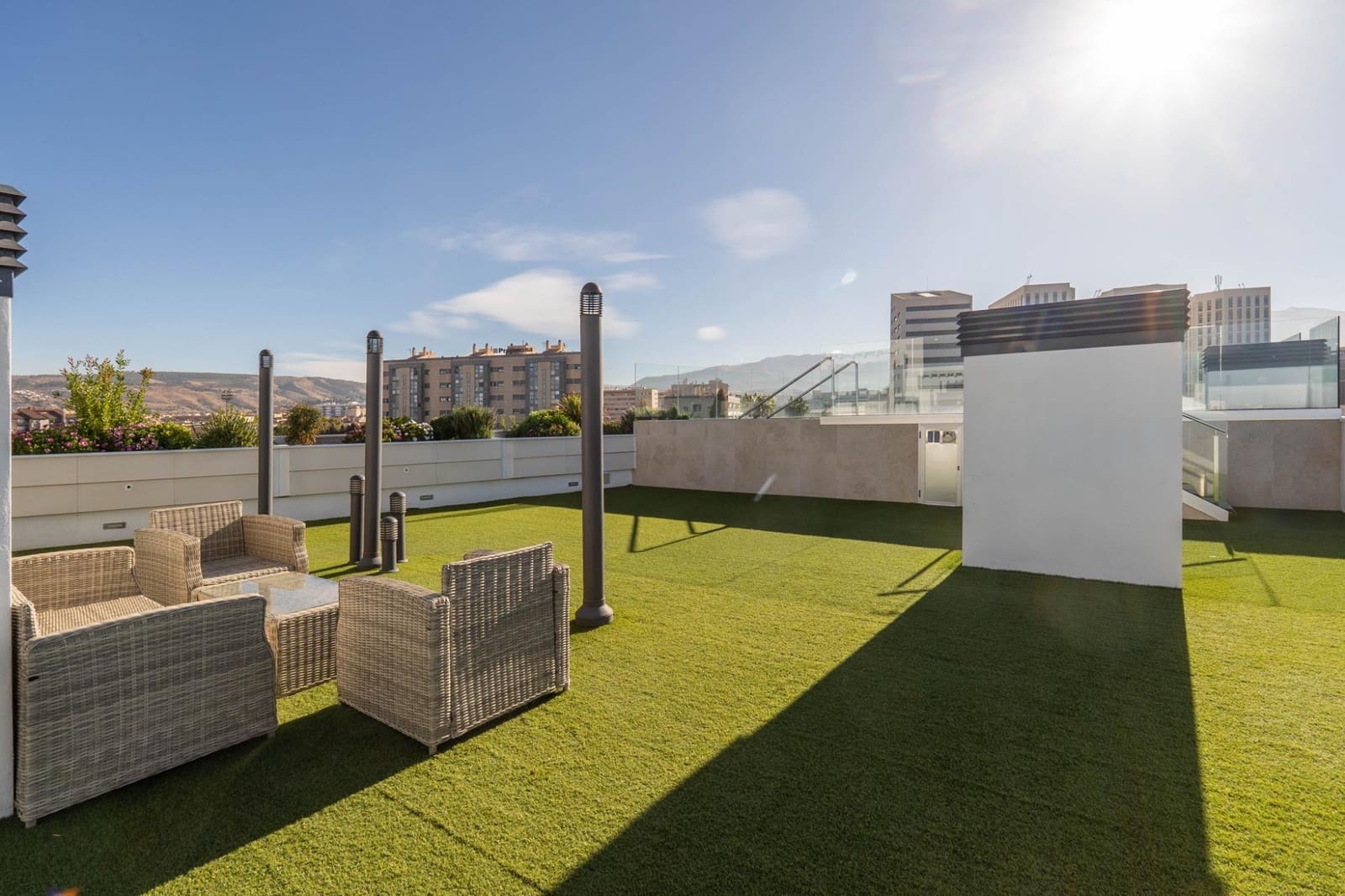 2 bedroom Flat for sale in Armilla with pool garage - € 350,000 (Ref: 9399700)